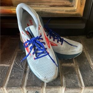 Brooks Adrenaline GTS-22 Athletic Running Shoes with Cushioned Comfort